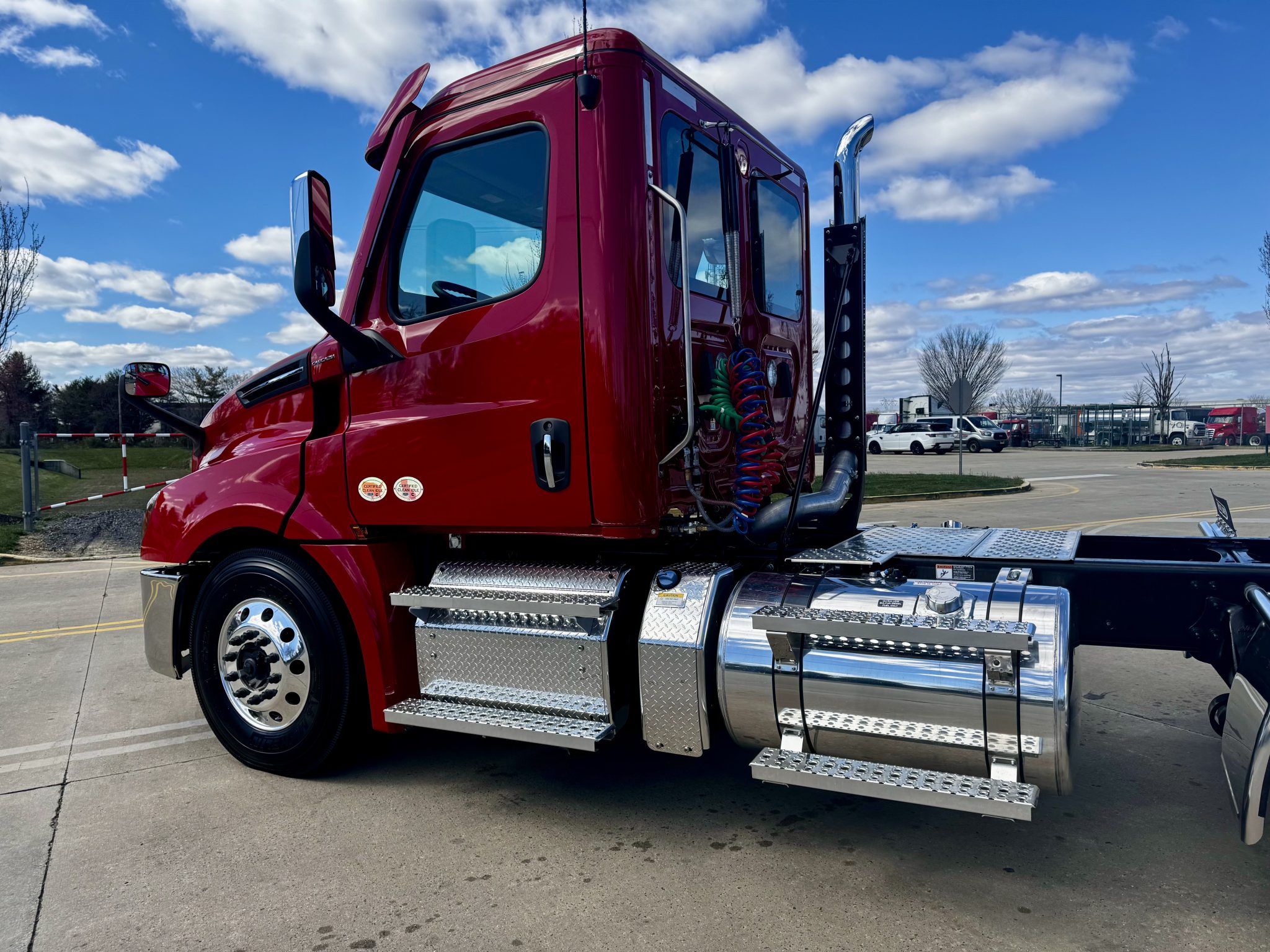 2025 FREIGHTLINER Cascadia PT126D Campbell Supply