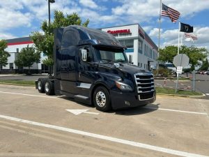 2019 Freightliner CASCADIA PT126S 167944-01