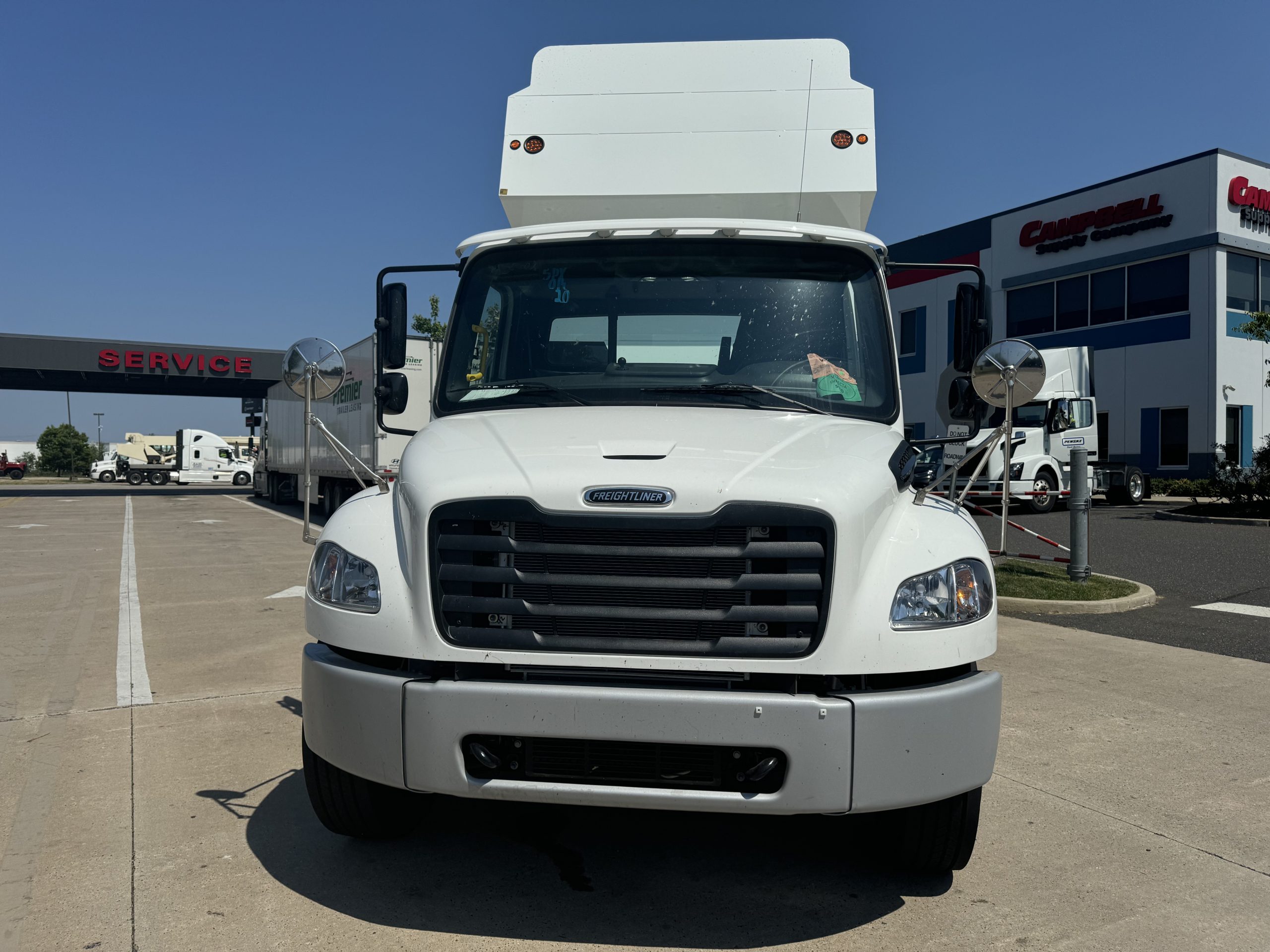 2025 Freightliner M2106 - image 5 of 6