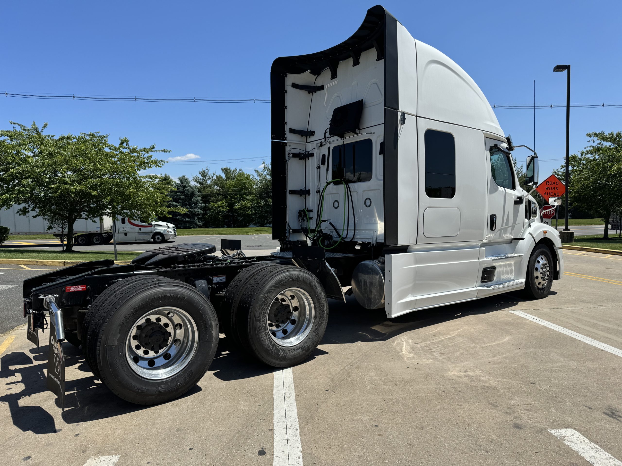 2025 Western Star Trucks 57X - image 4 of 6