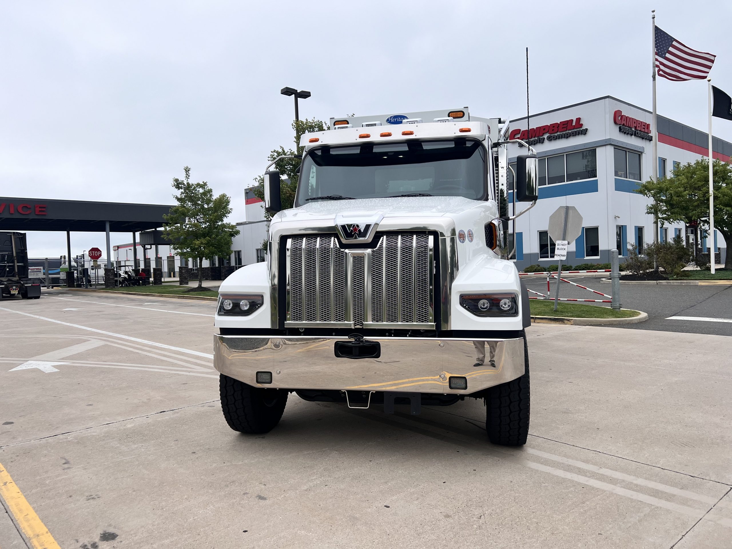 2025 Western Star Trucks 49X - image 6 of 6