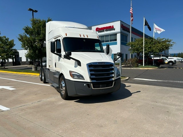 2020 FREIGHTLINER CASCADIA PE116S - image 1 of 6