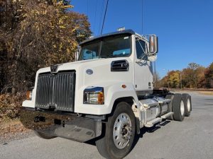 2019 Western Star Trucks 4700SF 178819-01