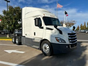 2020 FREIGHTLINER CASCADIA PE116S 205637-01