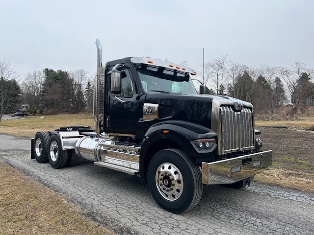 2025 Western Star Trucks 49X - image 1 of 6