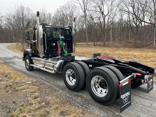 2025 Western Star Trucks 49X - image 4 of 6