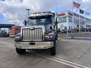 2025 Western Star Trucks 49X 204473-01