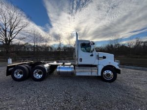 2025 Western Star Trucks 49X 206959-01