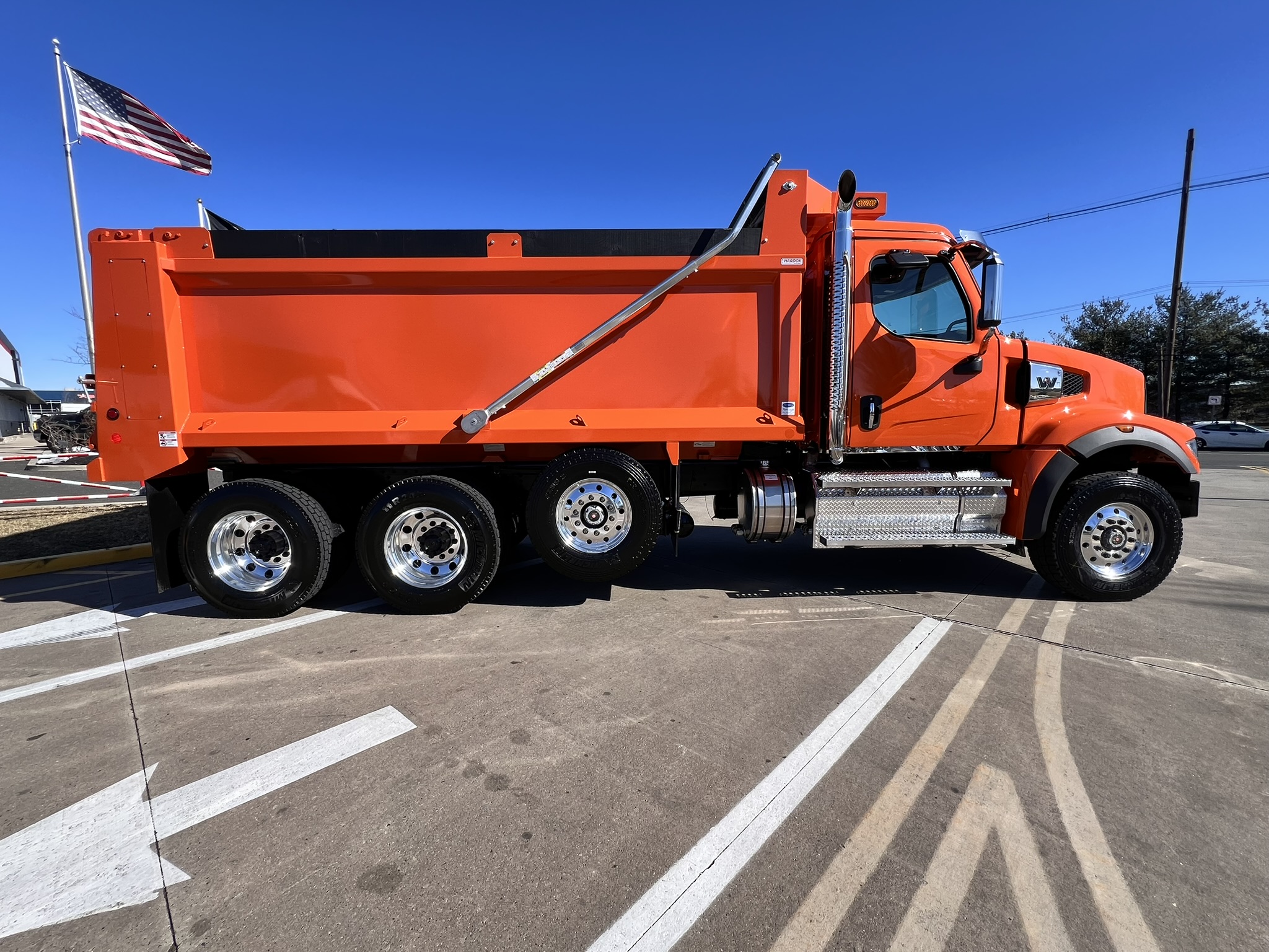 2025 Western Star Trucks 49X - image 6 of 6