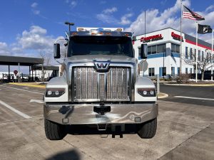 2025 Western Star Trucks 49X 204474-01