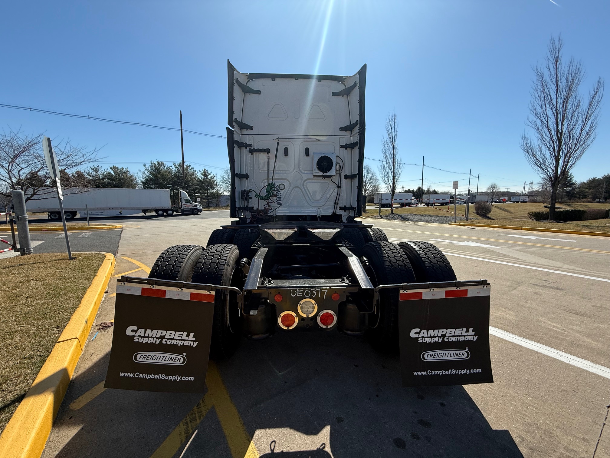 2023 FREIGHTLINER CASCADIA PT126S - image 5 of 6